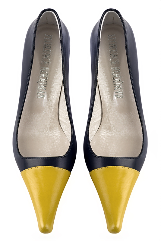Yellow and navy blue women's dress pumps,with a square neckline. Pointed toe. High slim heel. Top view - Florence KOOIJMAN